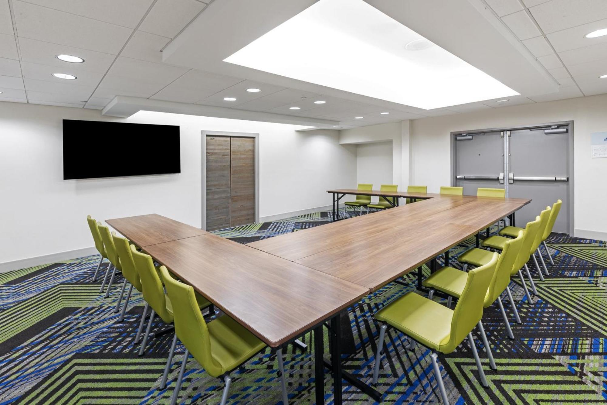 Holiday Inn Express & Suites Sulphur - Lake Charles By Ihg Экстерьер фото